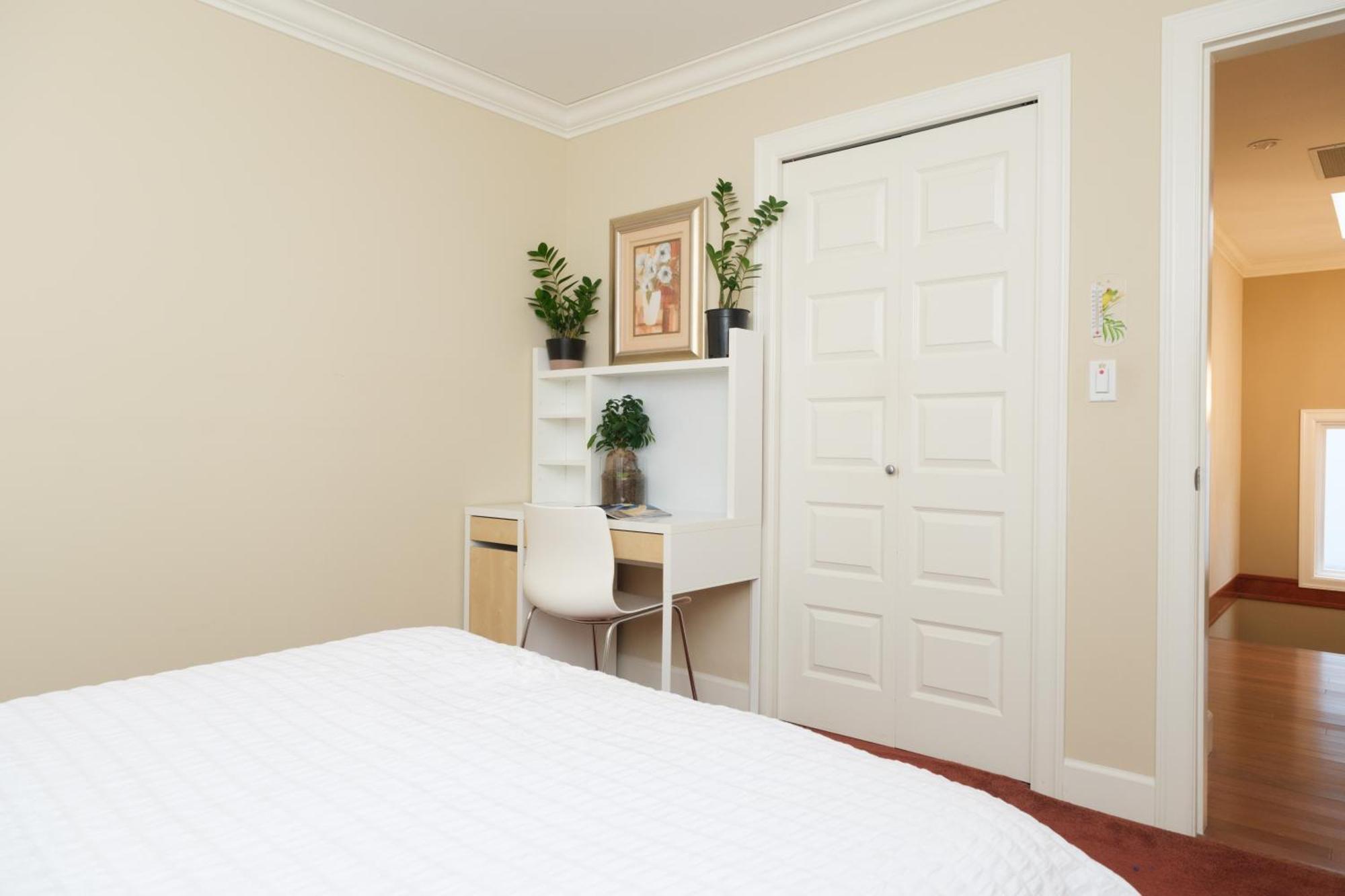 Cambie & 61St Ave Homestay แวนคูเวอร์ ภายนอก รูปภาพ